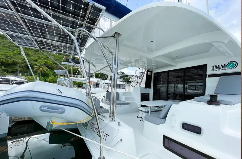 Amnesia Yacht Photos Pics Cockpit Area