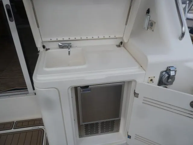 Reelax'n Yacht Photos Pics 