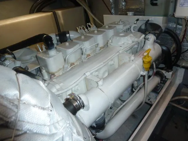 Reelax'n Yacht Photos Pics 