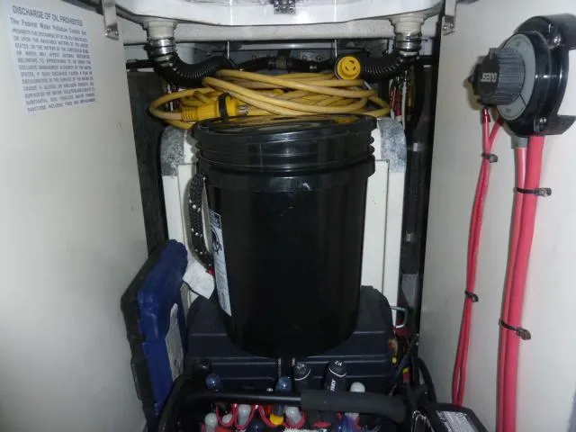 Reelax'n Yacht Photos Pics 