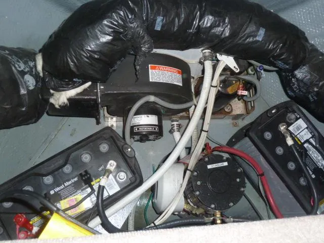 Reelax'n Yacht Photos Pics 