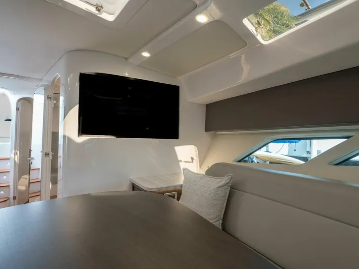Garbonzo Yacht Photos Pics 2022 Intrepid 477 Evolution - Image 19