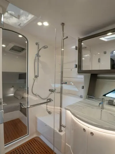 Garbonzo Yacht Photos Pics 2022 Intrepid 477 Evolution - Image 22