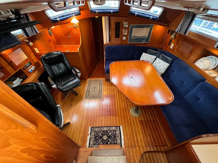Dalmation Yacht Photos Pics Pearson 530