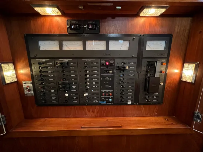 Dalmation Yacht Photos Pics Pearson 530