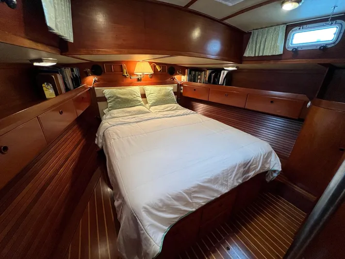 Dalmation Yacht Photos Pics Pearson 530