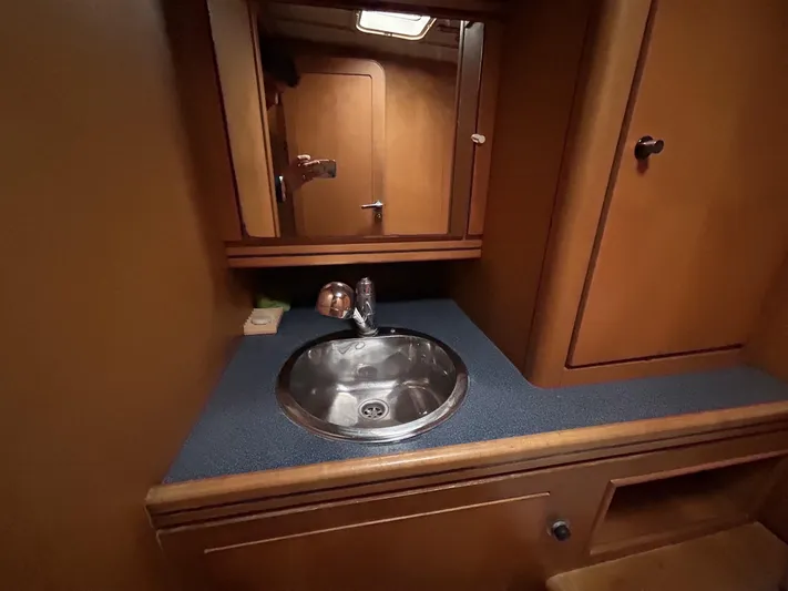  Yacht Photos Pics AL BARAKA - INTERNI BAGNO ARMATORE