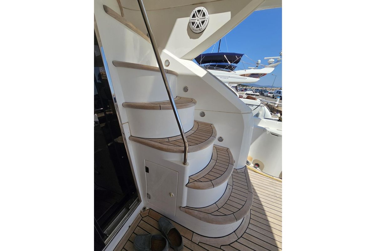 2007 Sunseeker 64 