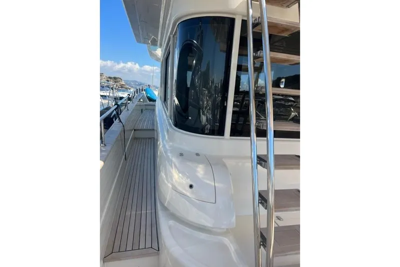  Yacht Photos Pics 2008 Apreamare Maestro 65 yacht deck with sleek design and modern features.