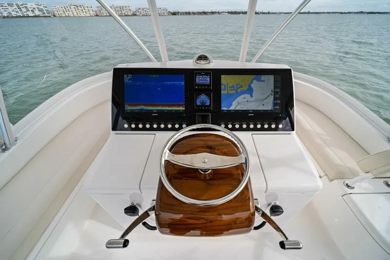 Damfino Yacht Photos Pics Helm of 2021 Viking 46 Billfish with advanced navigation displays.