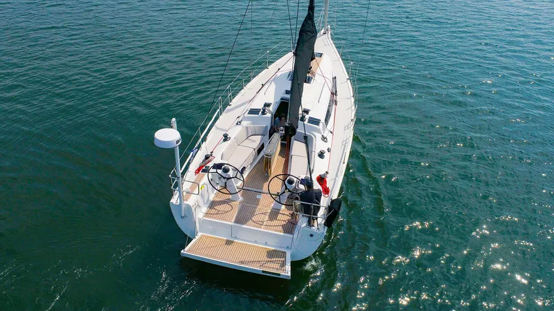 4763tw Yacht Photos Pics 