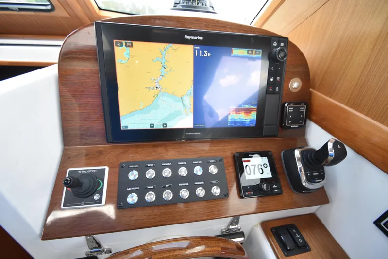 True Blue Yacht Photos Pics 