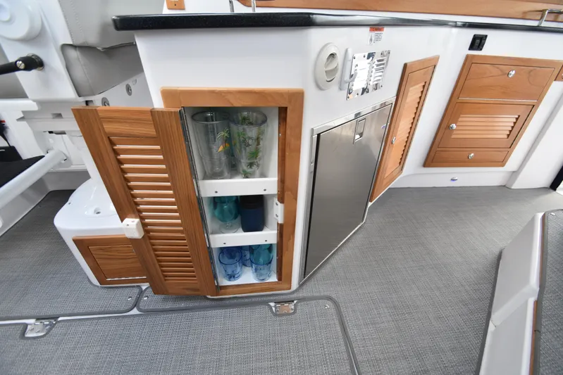 True Blue Yacht Photos Pics 