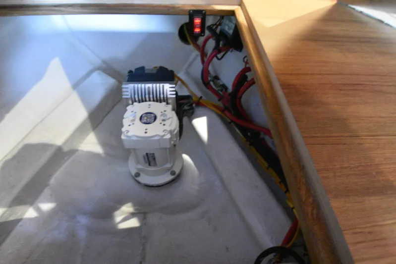 True Blue Yacht Photos Pics 