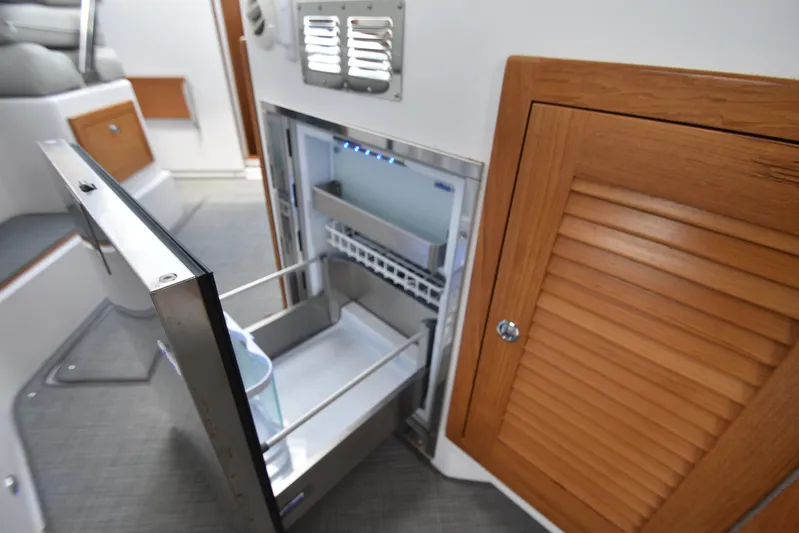 True Blue Yacht Photos Pics 