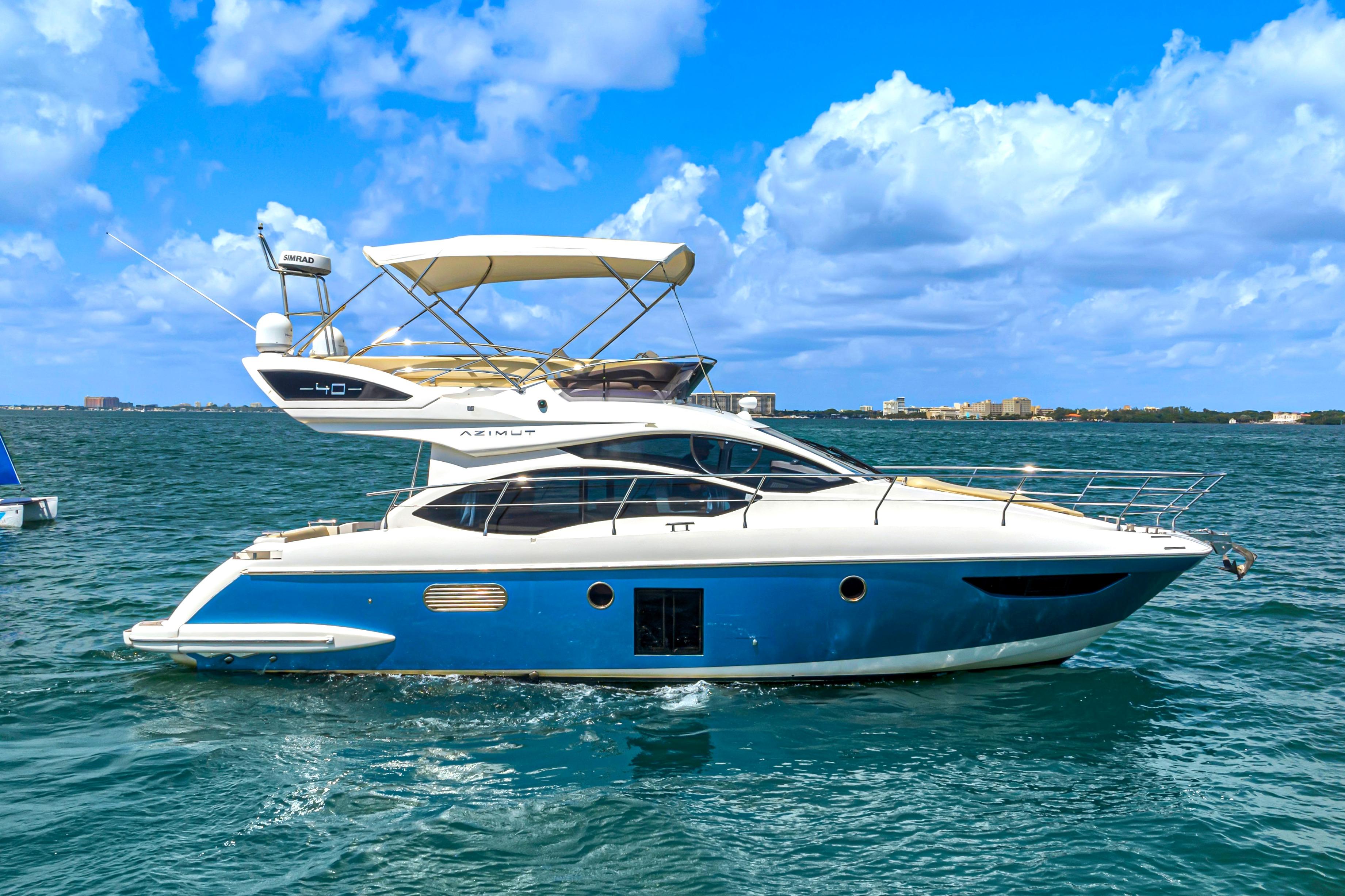 2012 Azimut 40 Flybridge Bateaux flybridge à vendre - YachtWorld