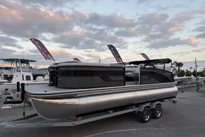 Lowe SS230 LWC00373G526