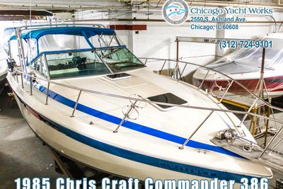 Chris-Craft 336 Mid Cabin