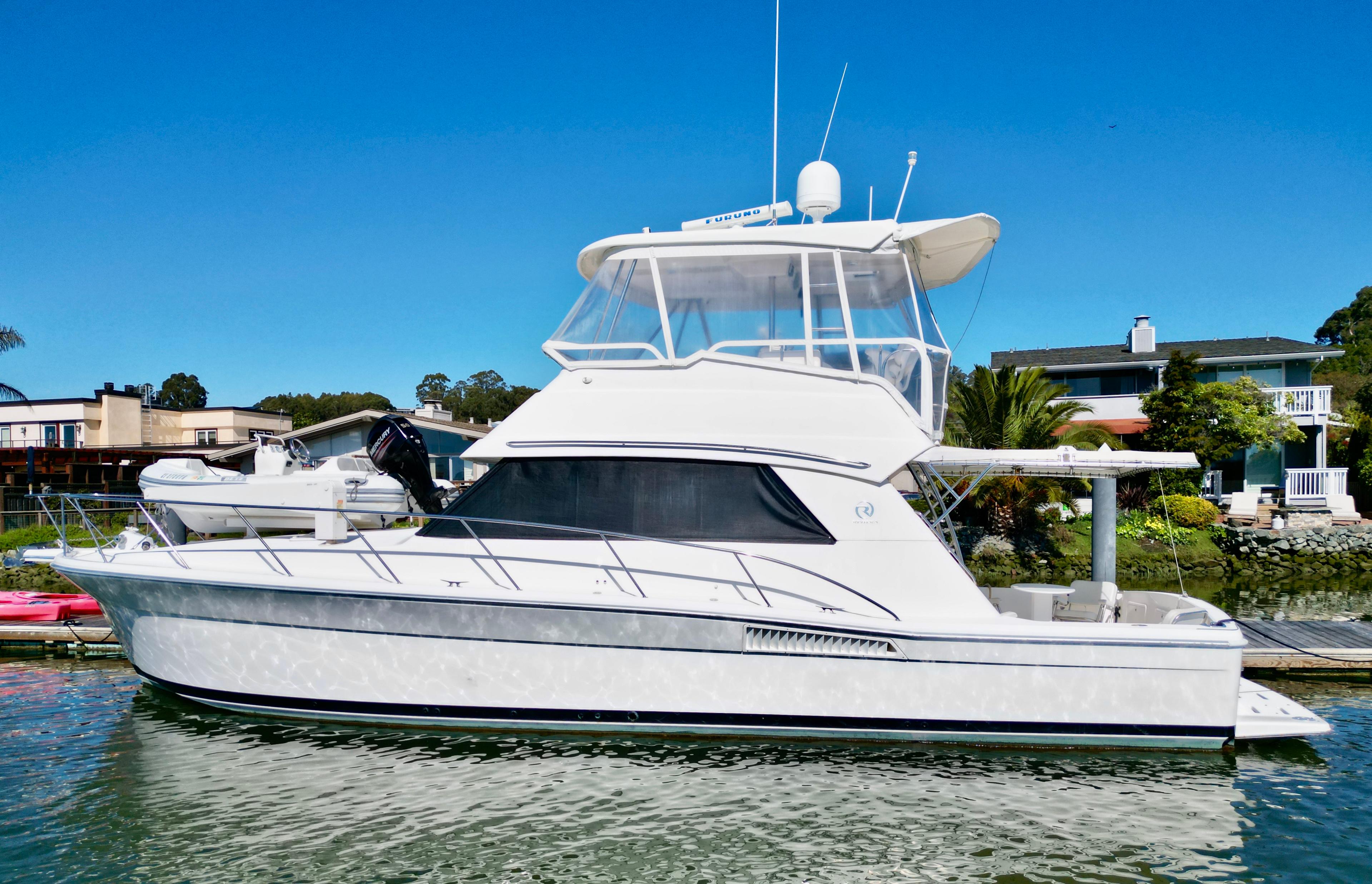 2001 Riviera 43 Convertible Convertible for sale - YachtWorld