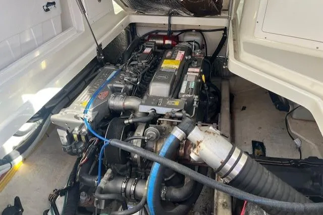  Yacht Photos Pics Engine compartment of a 2008 Back Cove 29 boat, showcasing detailed mechanical components.