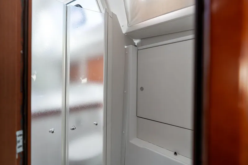 Resiliance Yacht Photos Pics Beneteau Oceanis 50 yacht bathroom with frosted glass shower, 2013 model.