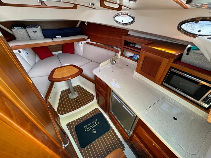 Quando Yacht Photos Pics 