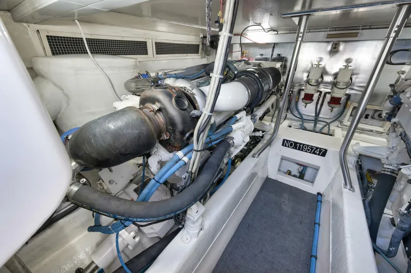 Mullet Yacht Photos Pics 