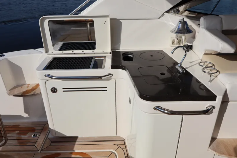 Someday Yacht Photos Pics 2015 Sea Ray 410 Sundancer- SOMEDAY- Grilling Station