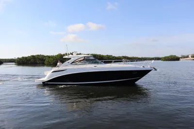 Sea Ray 410 Sundancer