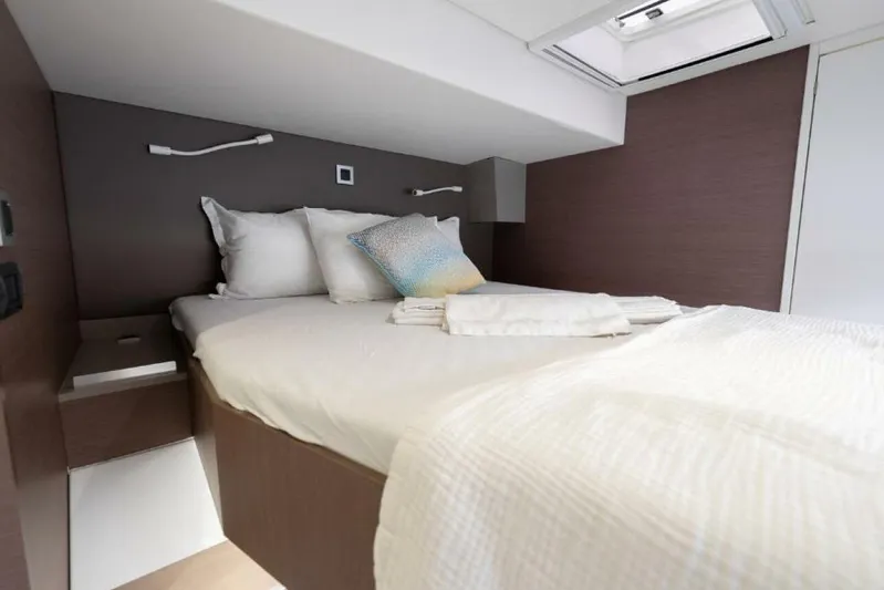 My Marina Yacht Photos Pics Cozy bedroom in 2020 Bali 4.8 yacht with modern design and skylight.