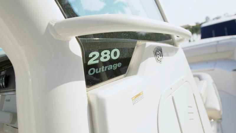 2018 Boston Whaler 280 Outrage