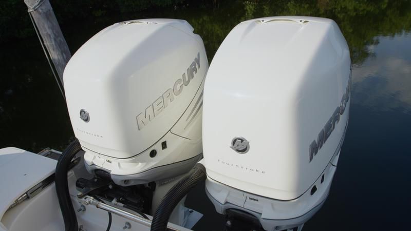2018 Boston Whaler 280 Outrage