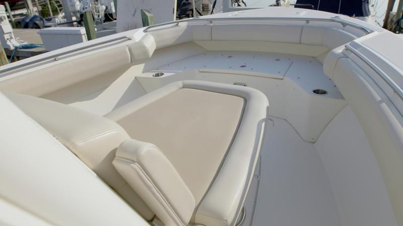 2018 Boston Whaler 280 Outrage