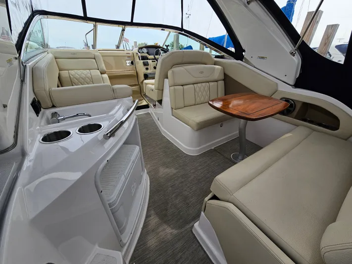 Elizabeth Anne Yacht Photos Pics 