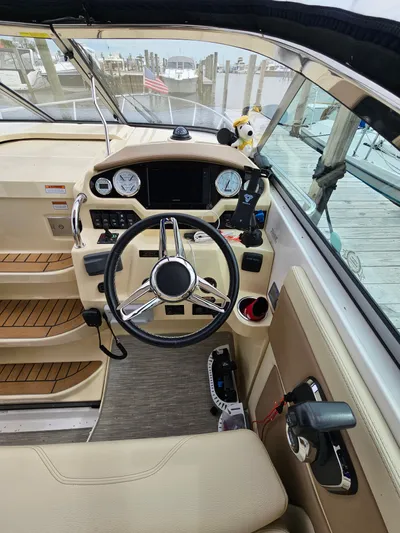 Elizabeth Anne Yacht Photos Pics 