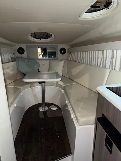 Elizabeth Anne Yacht Photos Pics 