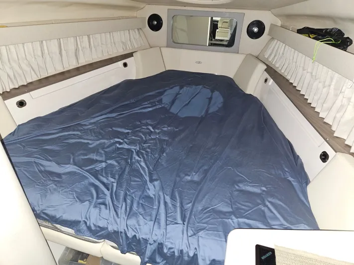 Elizabeth Anne Yacht Photos Pics 