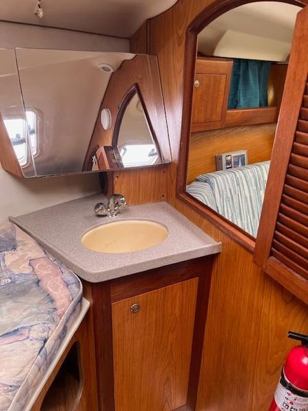 2000 Hunter 380