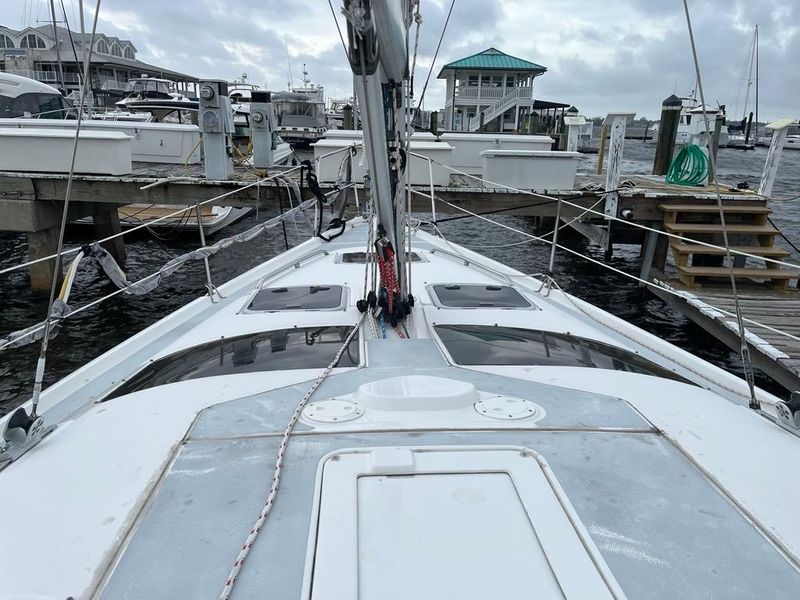 2000 Hunter 380
