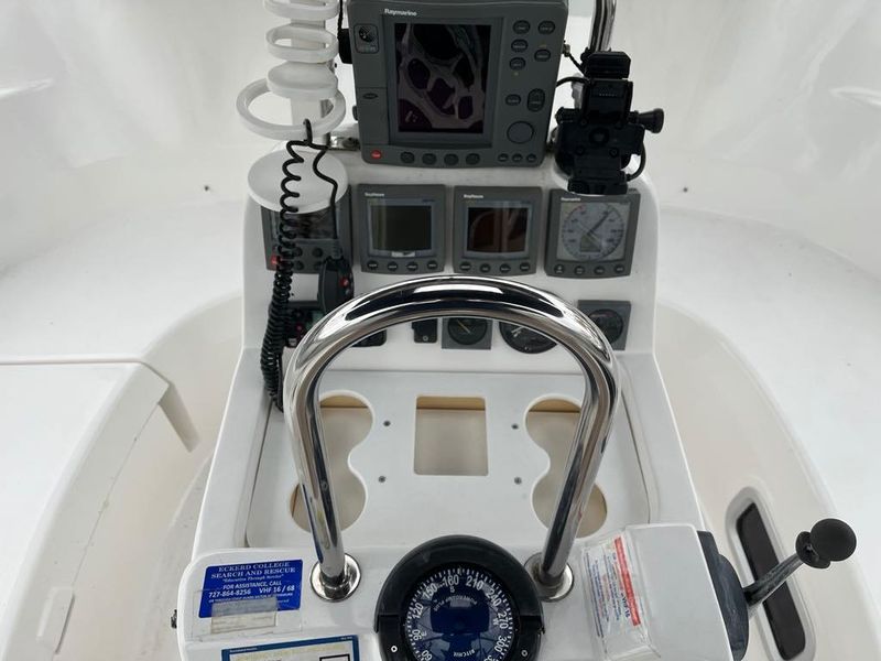 2000 Hunter 380