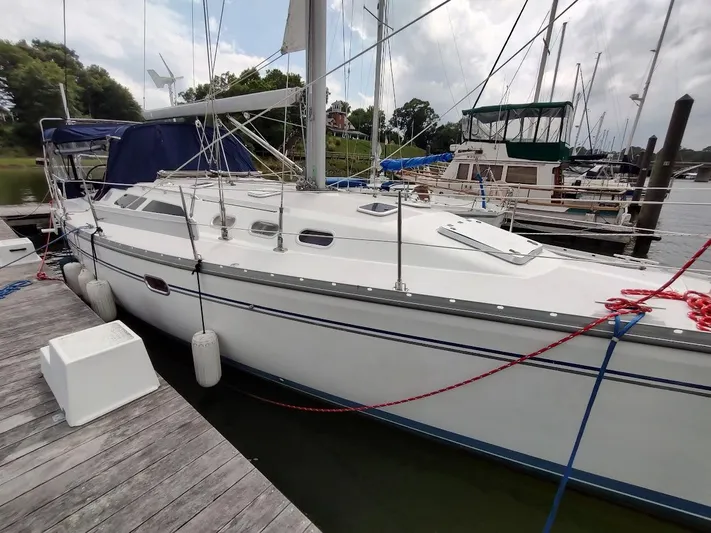 Oziem8 Yacht Photos Pics 