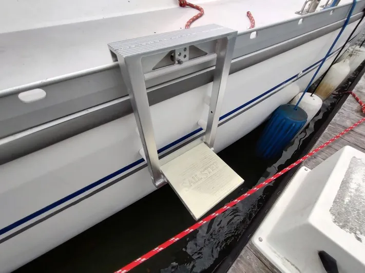 Oziem8 Yacht Photos Pics 