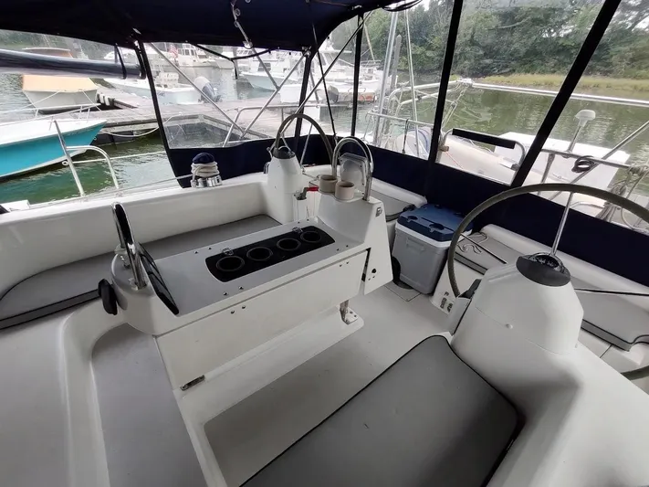 Oziem8 Yacht Photos Pics 