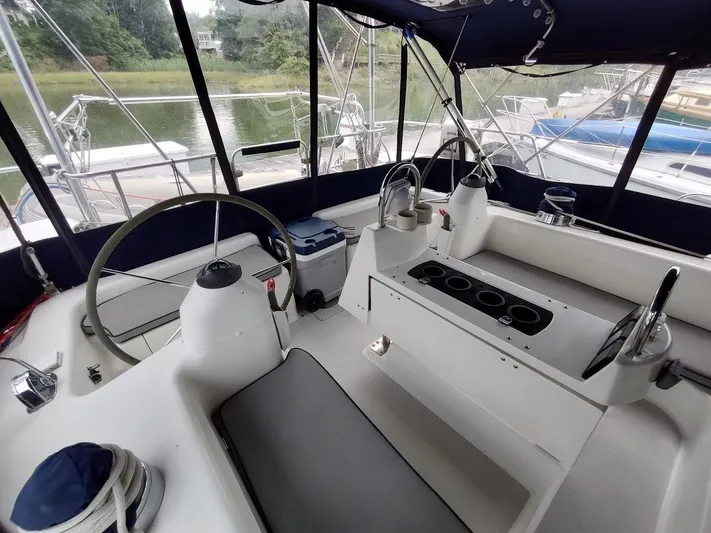 Oziem8 Yacht Photos Pics 