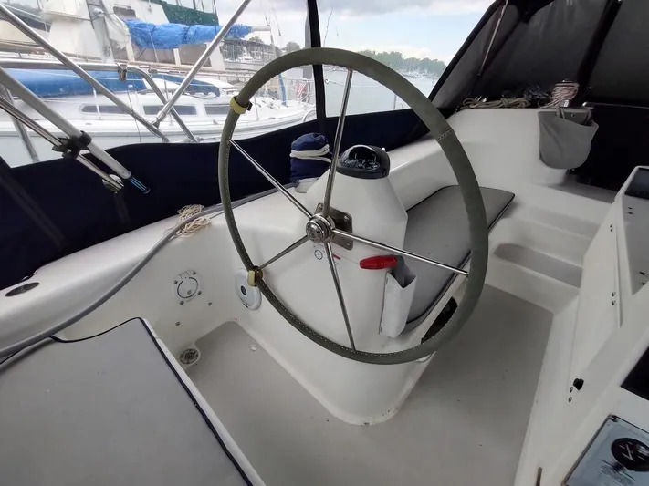 Oziem8 Yacht Photos Pics 