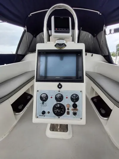 Oziem8 Yacht Photos Pics 