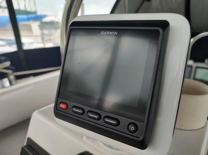 Oziem8 Yacht Photos Pics 