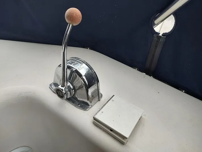 Oziem8 Yacht Photos Pics 