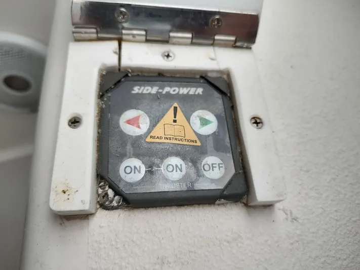 Oziem8 Yacht Photos Pics 