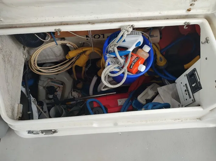 Oziem8 Yacht Photos Pics 